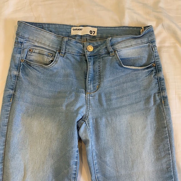 Light Wash Jeans - Picture 3 of 4